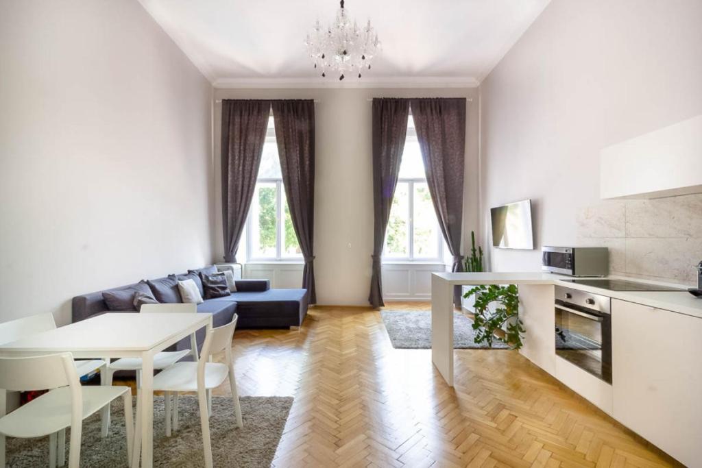 Luxury Lisbeth Apartman Budapest Exterior foto